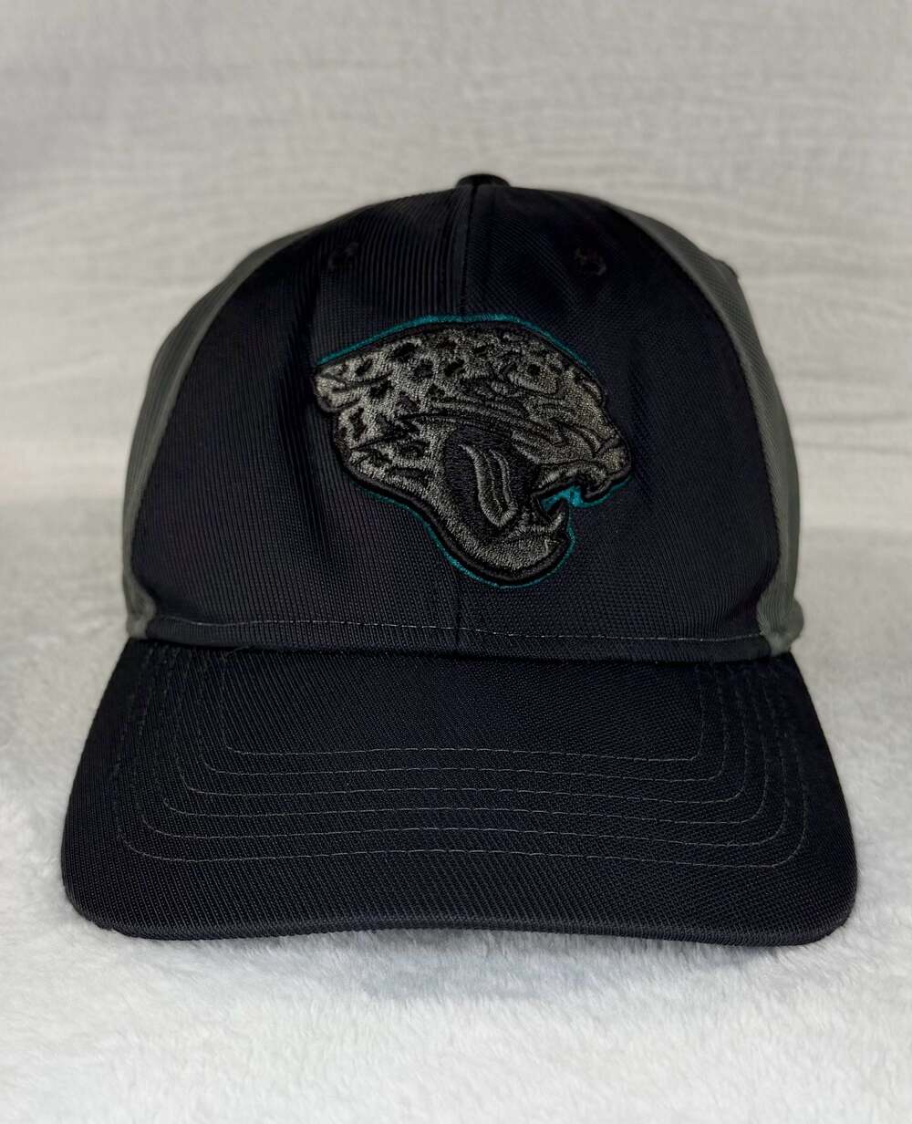 NFL Team Apparel Jacksonville Jaguars Adjustable Hat One Size Fits All